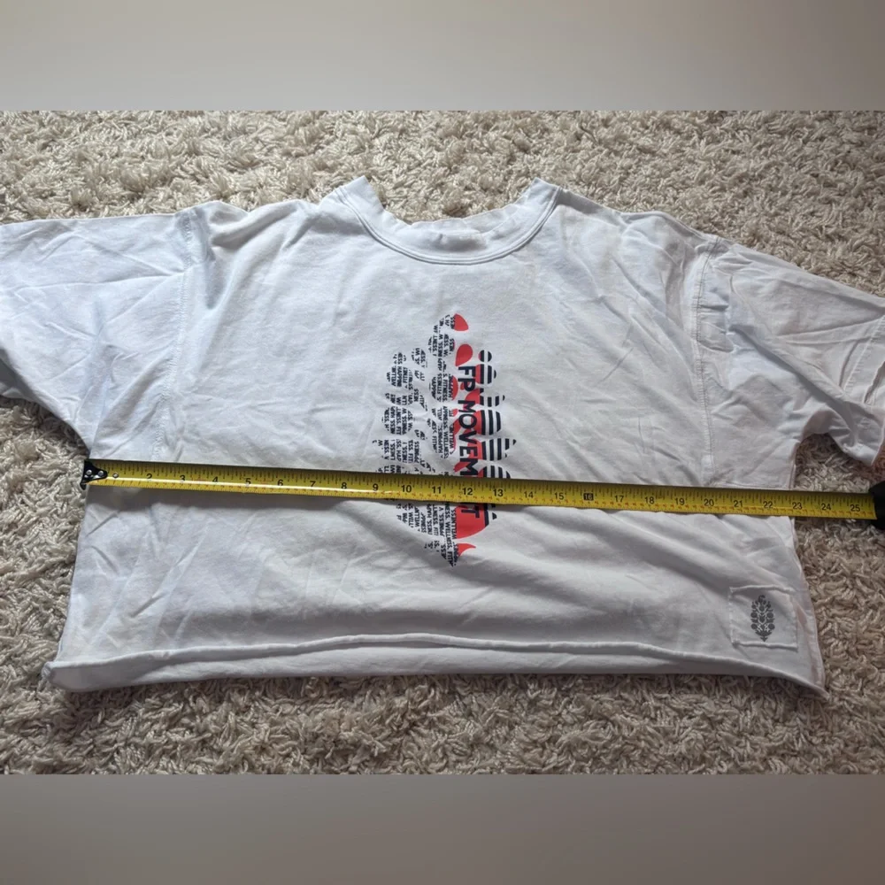FP Movement by Free People White Crop Tee in XS - Picture 6 of 9